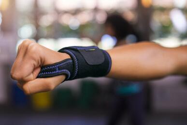 Actimove - Sports Edition - Adjustable Wrist Support - Black 3/3