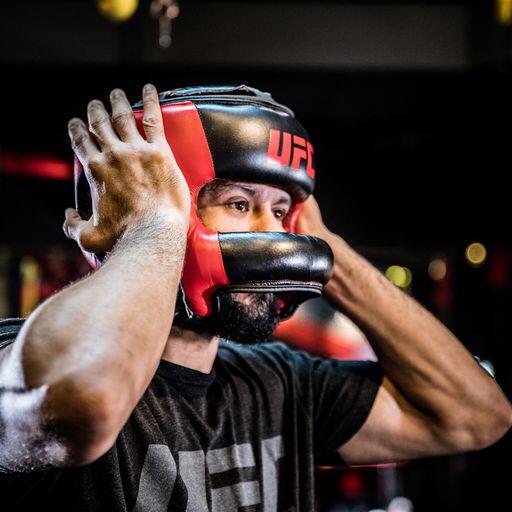 Casque de boxe intégral Pro "Full face" - Noir et rouge - Taille M