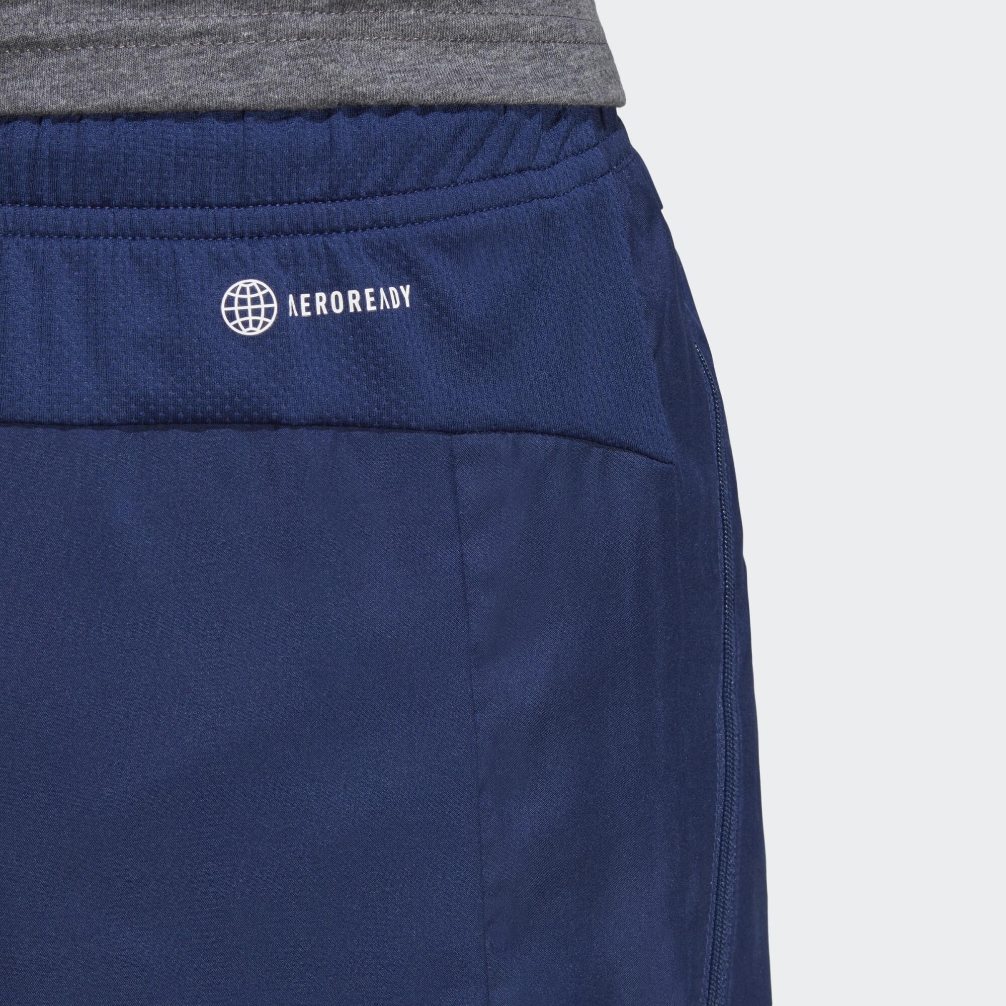 Train Essentials Woven Training Shorts 4/5