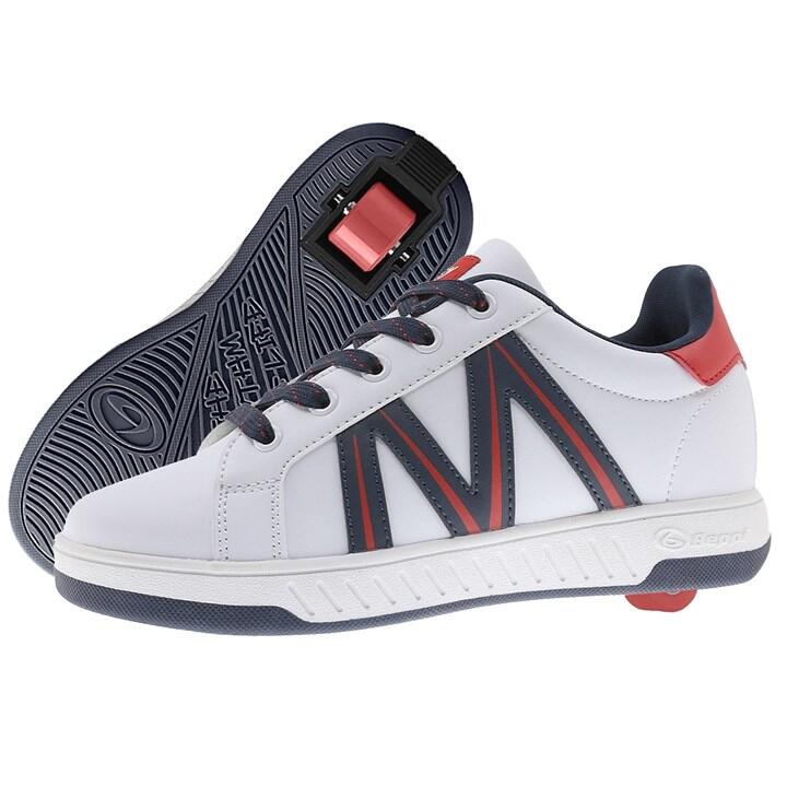 Shoes with one store wheel at the back