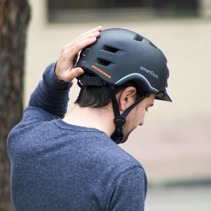 Casco Inteligente smartGyro Smart Helmet Max, Patinetes y Bicicletas, L Black
