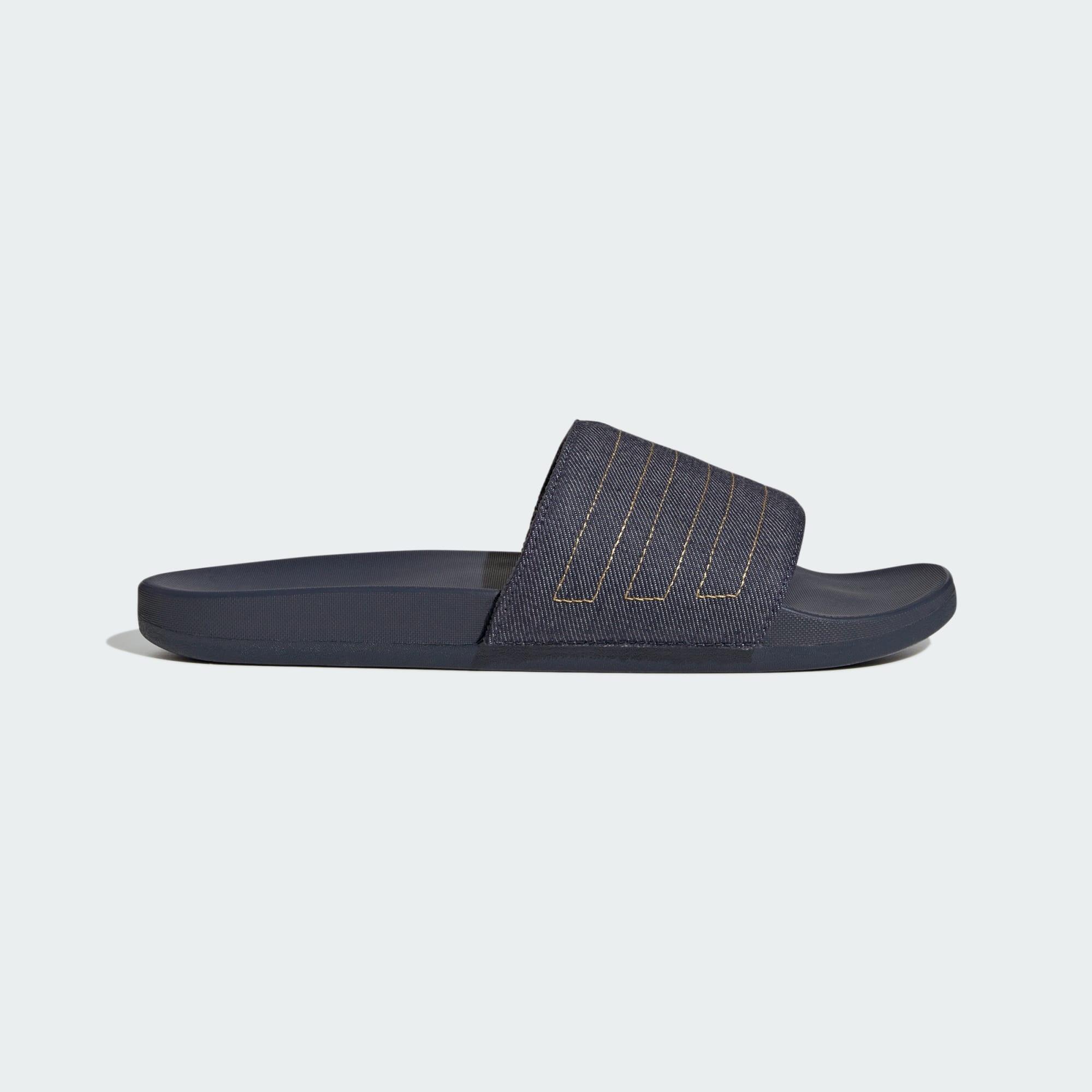 Adilette Comfort Slides 2/7