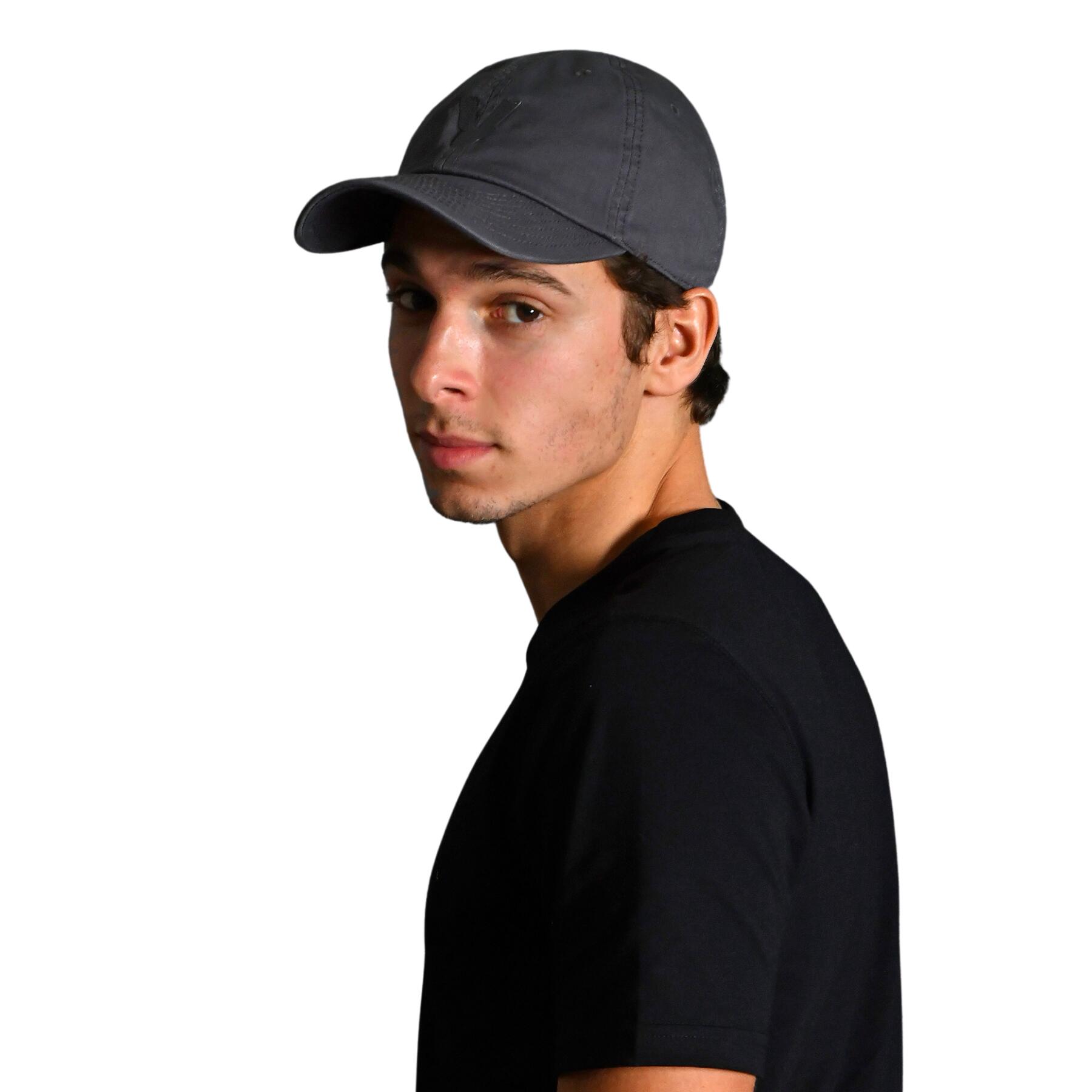 Cappello grigio 2/4