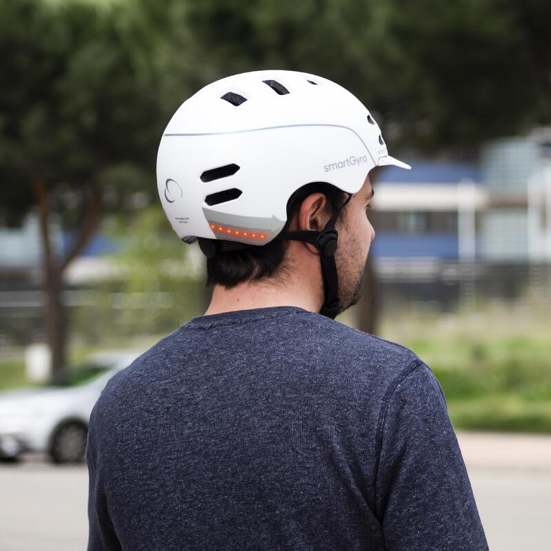 Casco Inteligente smartGyro smart Helmet, Patinetes y Bicicletas, L White