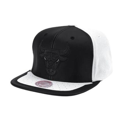 Czapka z daszkiem koszykarska Mitchell & Ness NBA Chicago Bulls Snapback Bulls