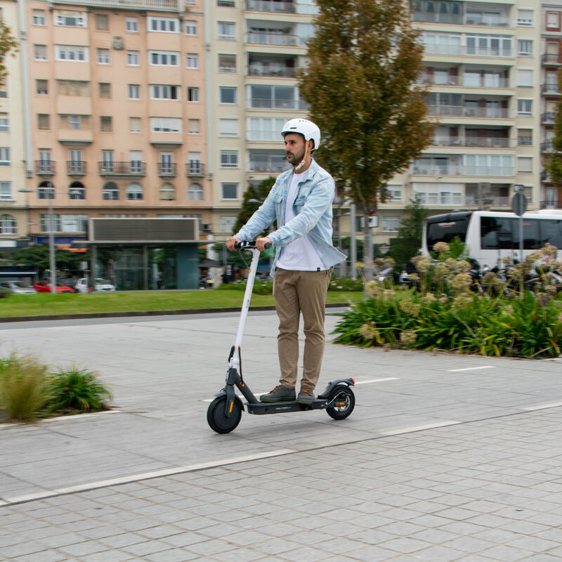 Trotinete eléctrica FRESH ADVANCED DGT 2024 500W 10000mAh 38km de autonomia