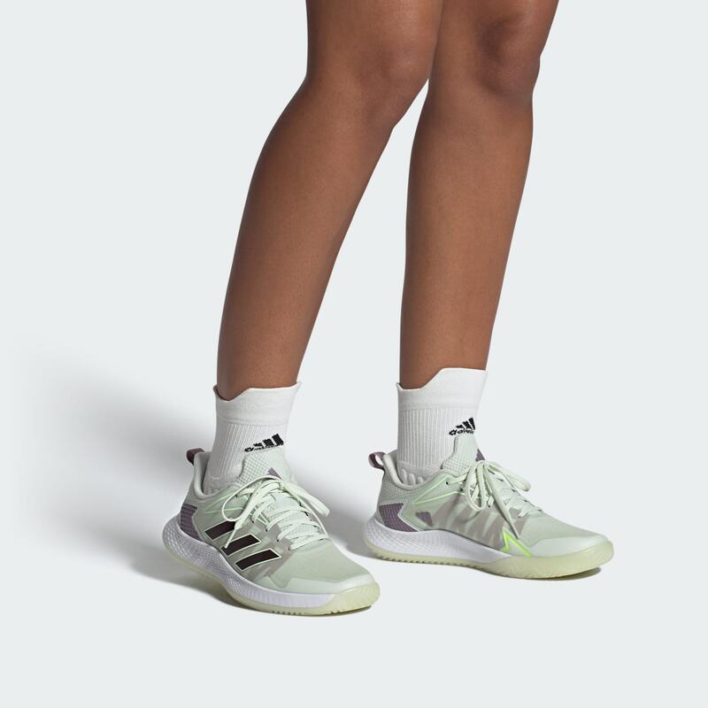 Defiant Speed Tennis Shoes