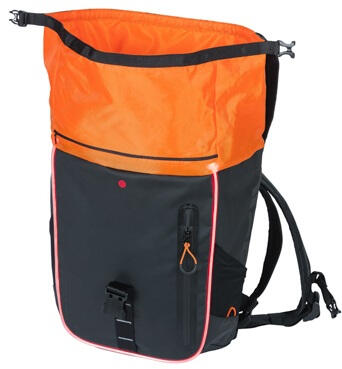 Basil Miles Tarpaulin Nordlicht 17L – borsa da bici impermeabile nera. 2/6