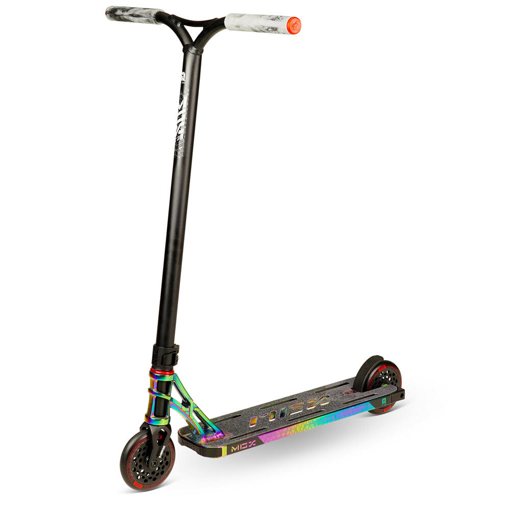 MADD GEAR PRO MGP MGX E2 PRO STUNT FREESTYLE SCOOTER – BOYS & GIRLS - AGE 10 PLUS – NEO SLICK