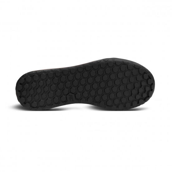 Chaussures Men's Powerline 8.5 Black/Charcoal