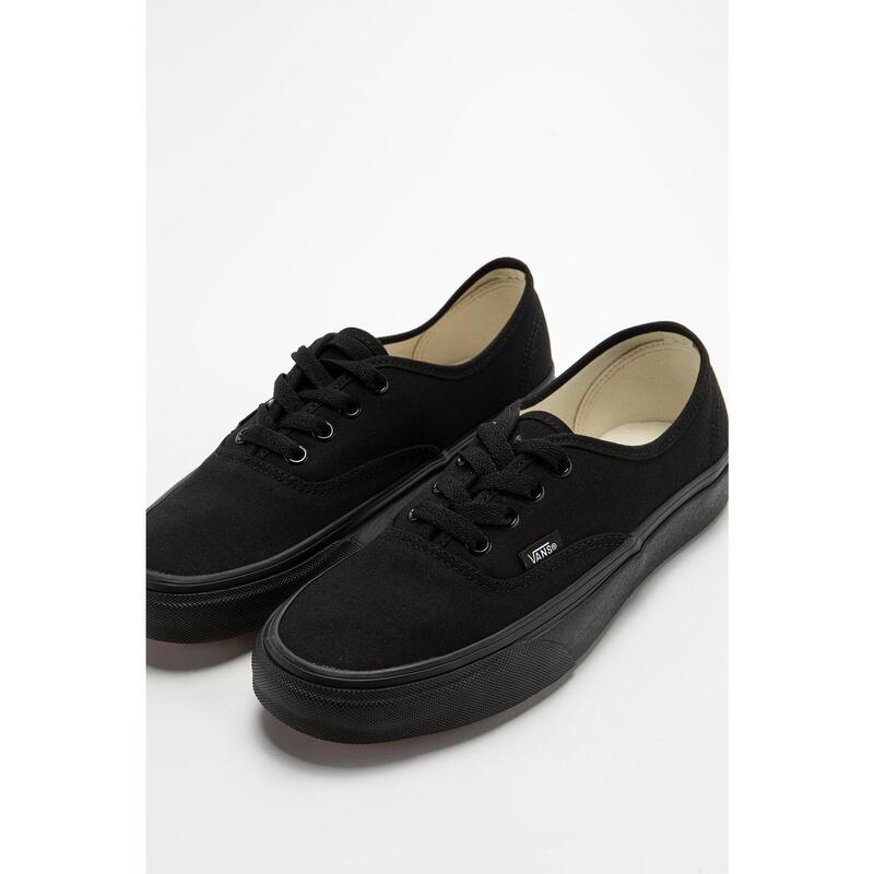 Adidași Vans Authentic negri negri