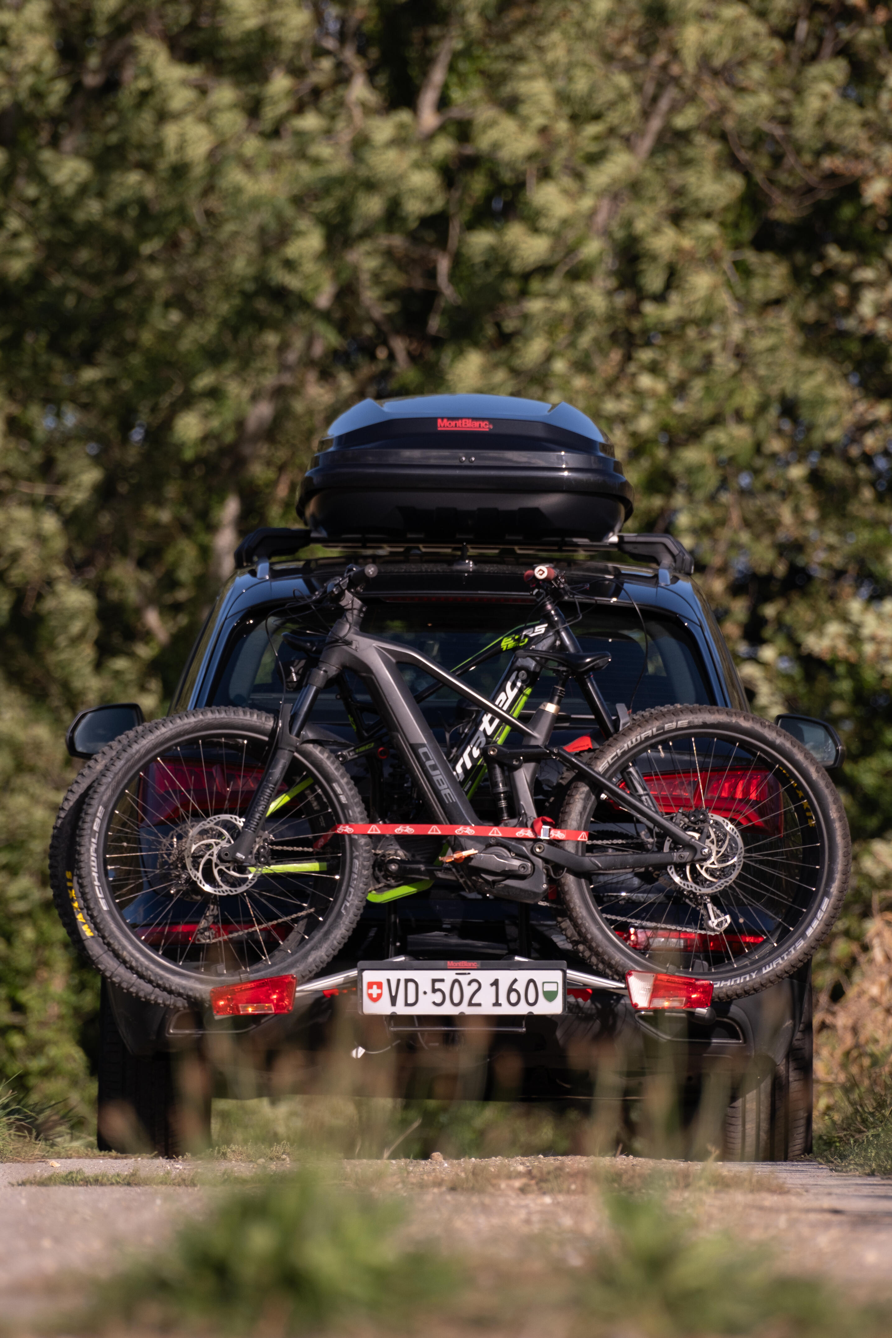 Porte-vélos plateforme sur boule d'attelage SAREK 2 vélos électriques 7/7