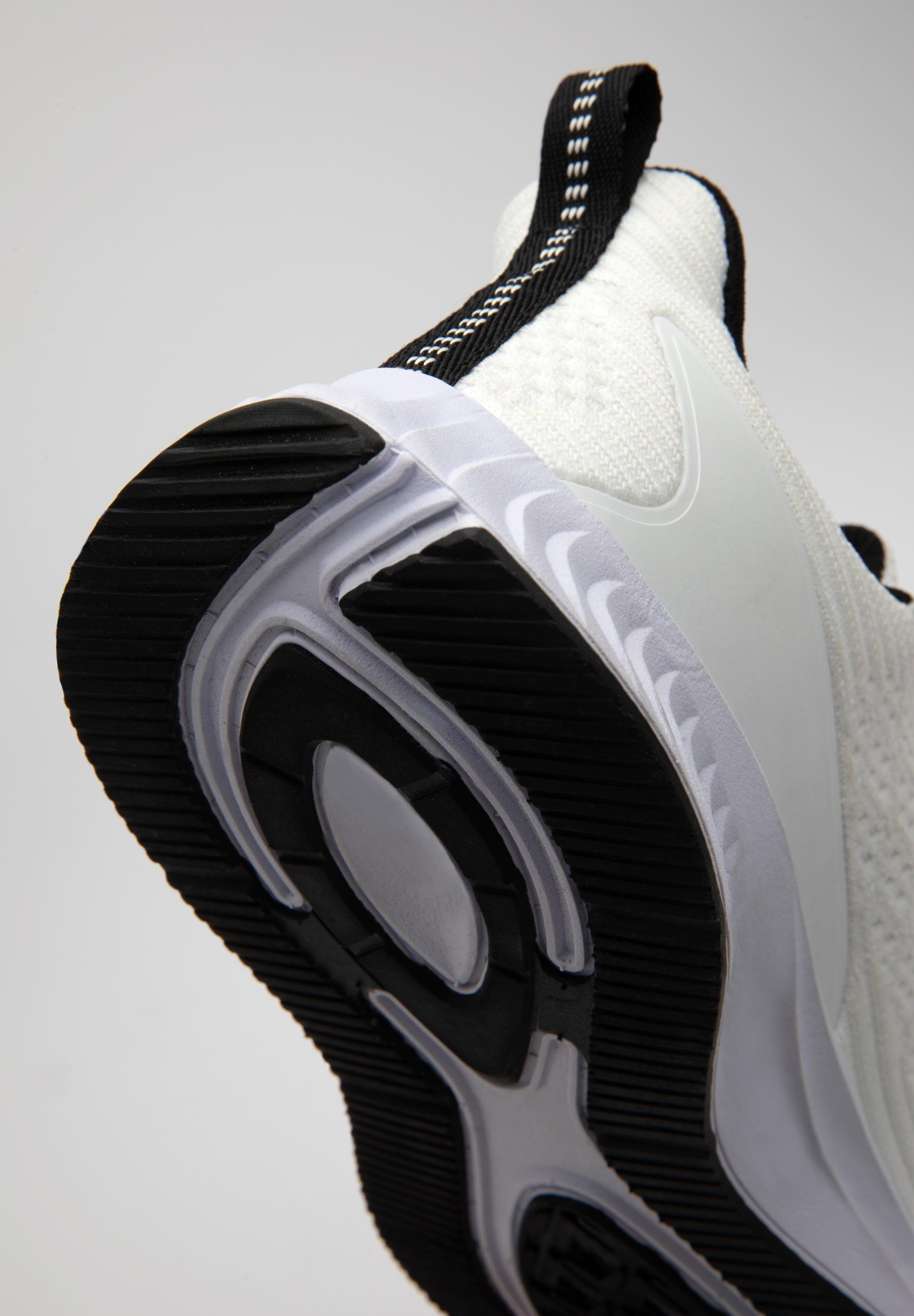 Chaussures de course - Milton - Noir/Blanche 6/6