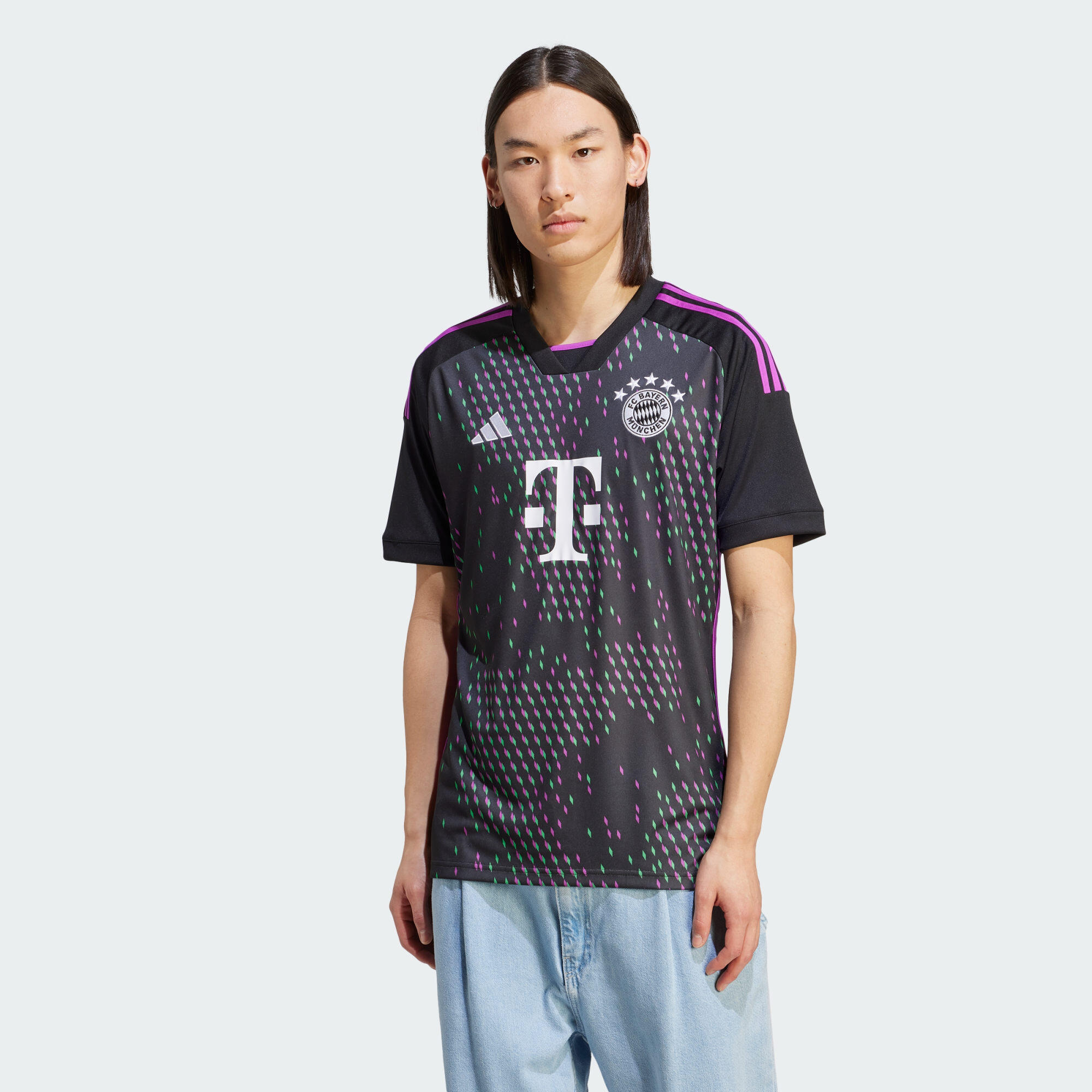 FC Bayern München 23/24 Auswärtstrikot 1/6