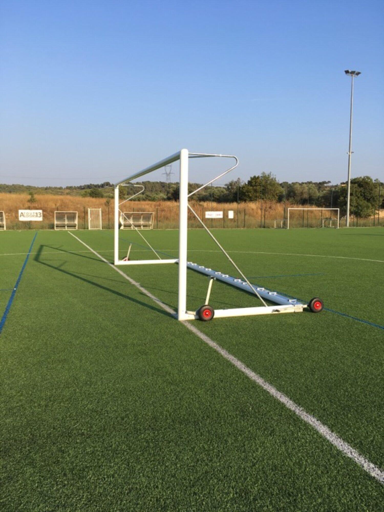 Porta da calcio a 8 trasportabile e autoportante - 6 x 2,10 m 3/7