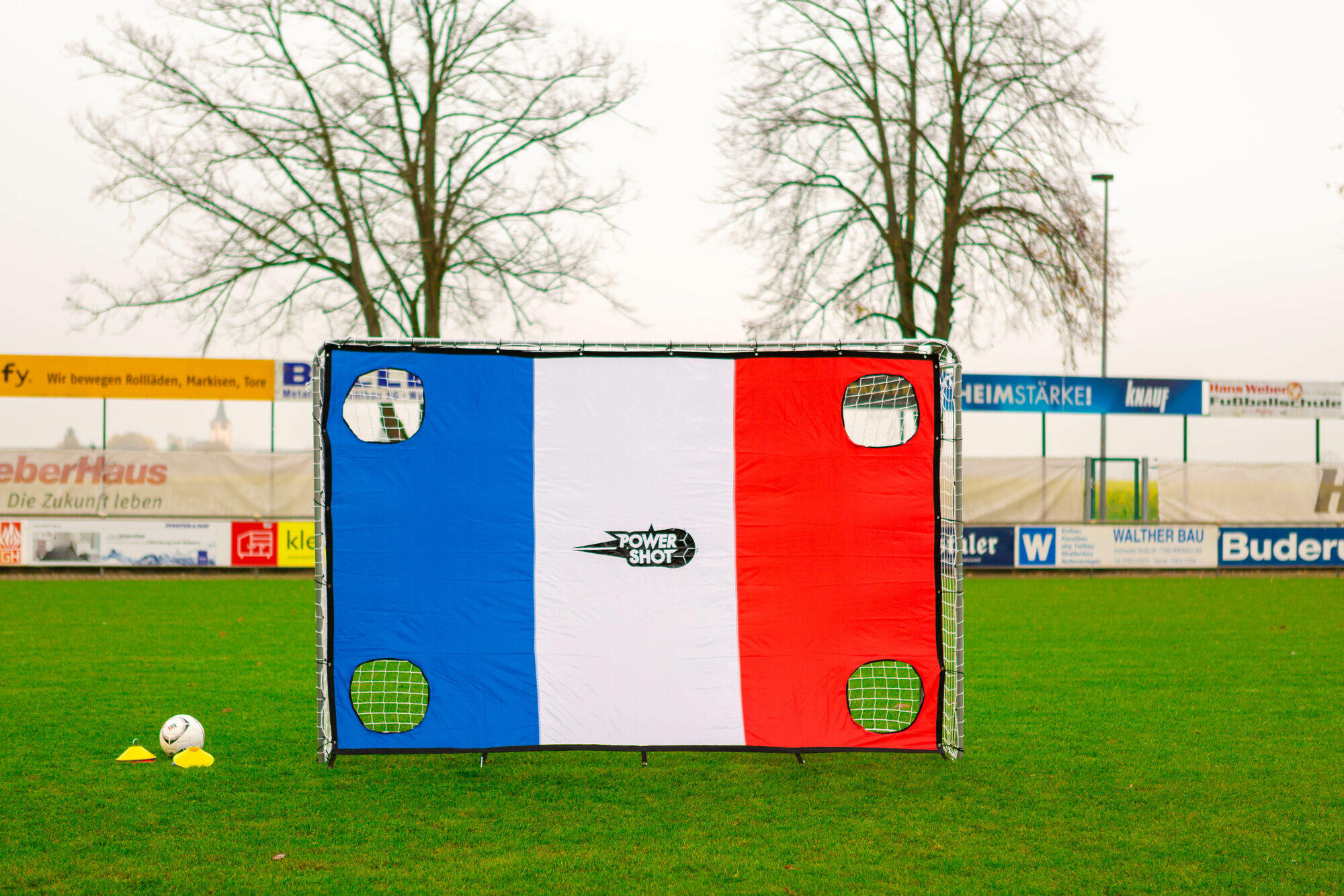 Porta in acciaio 3x2m con parete di tiro alla francese 2/9