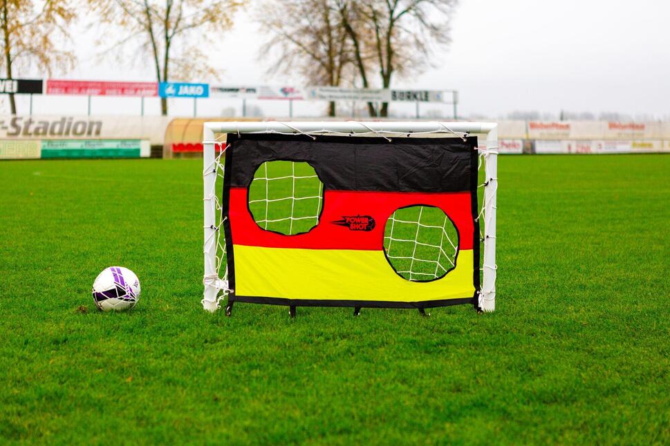 Ścianka do bramki 1,2 x 0,8 m - flaga niemiecka