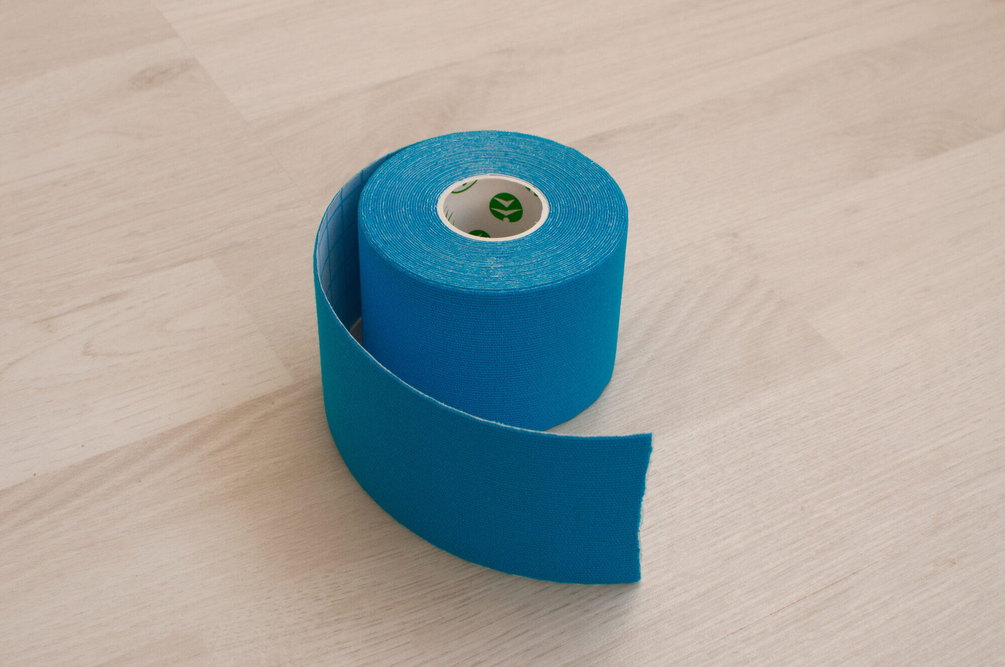 Nastro di tenuta kinesiologico 5m x 5cm - Colore a scelta 3/5