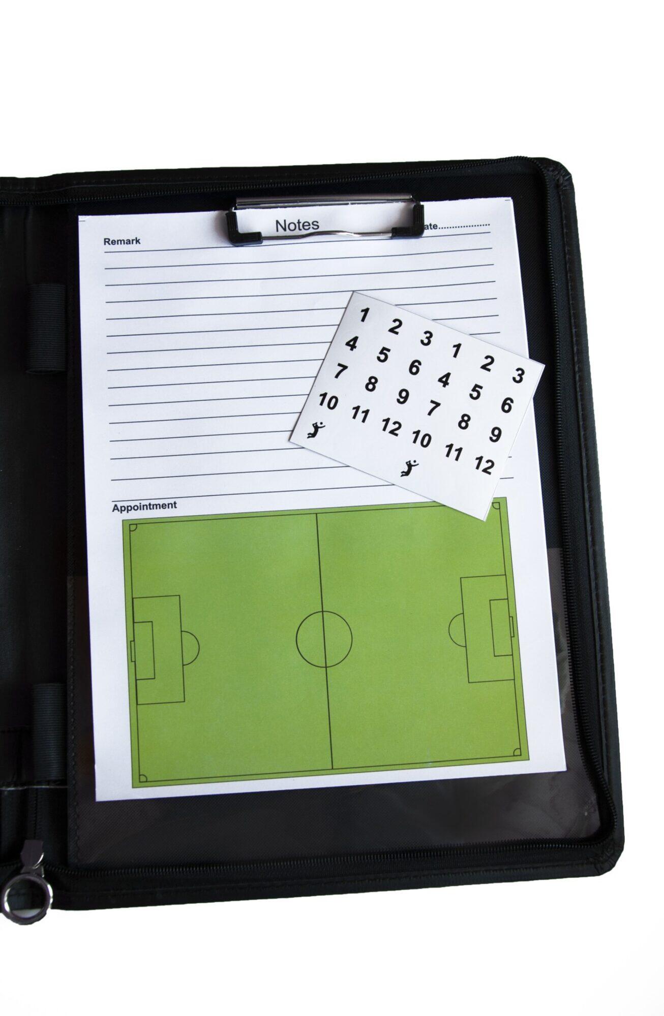 La borsa tattica dell'allenatore di calcio 5/6