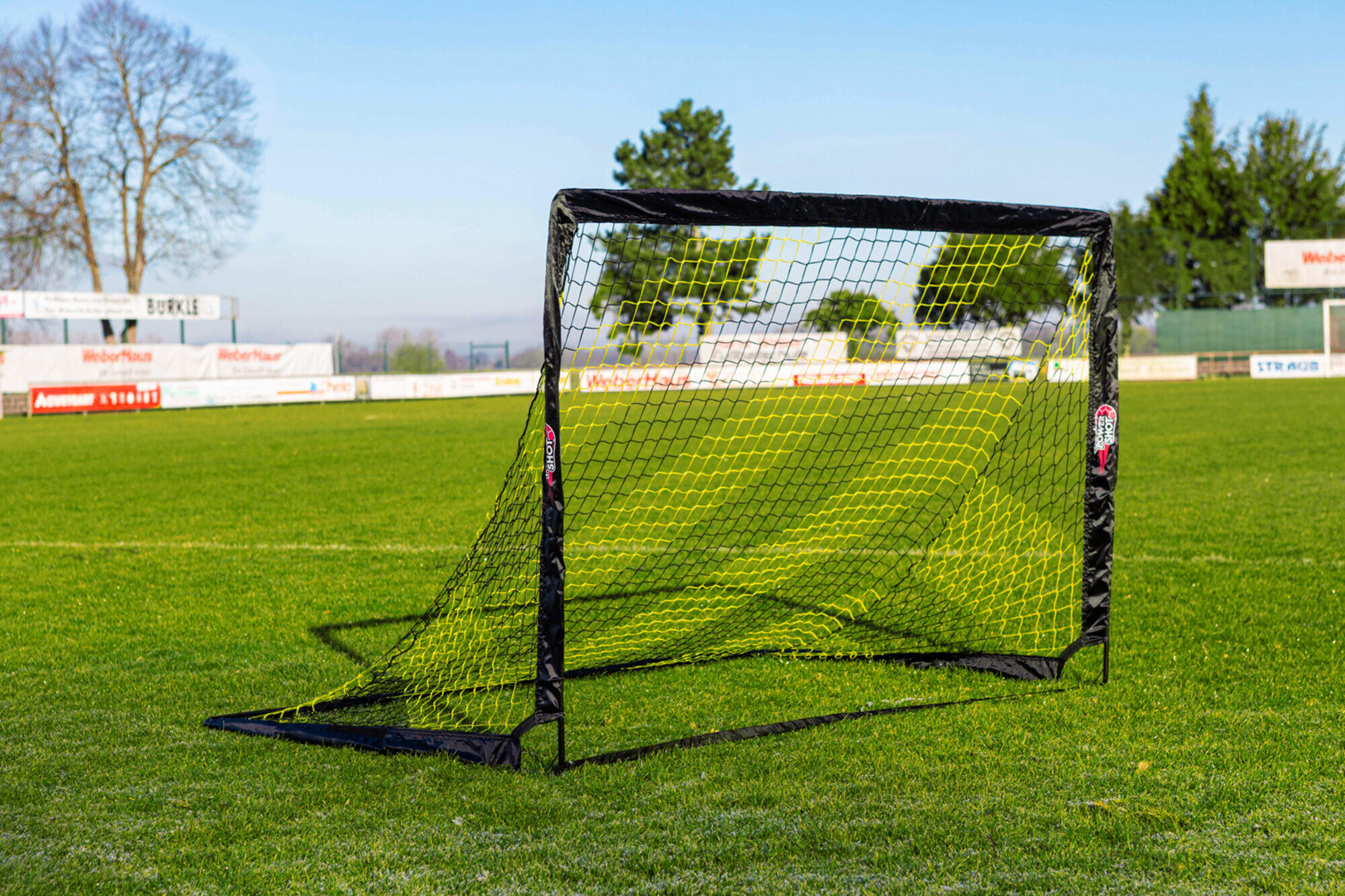 Coppia di porte - 0,9 m x 0,6 m - Consegnata con una palla e una pompa 4/6