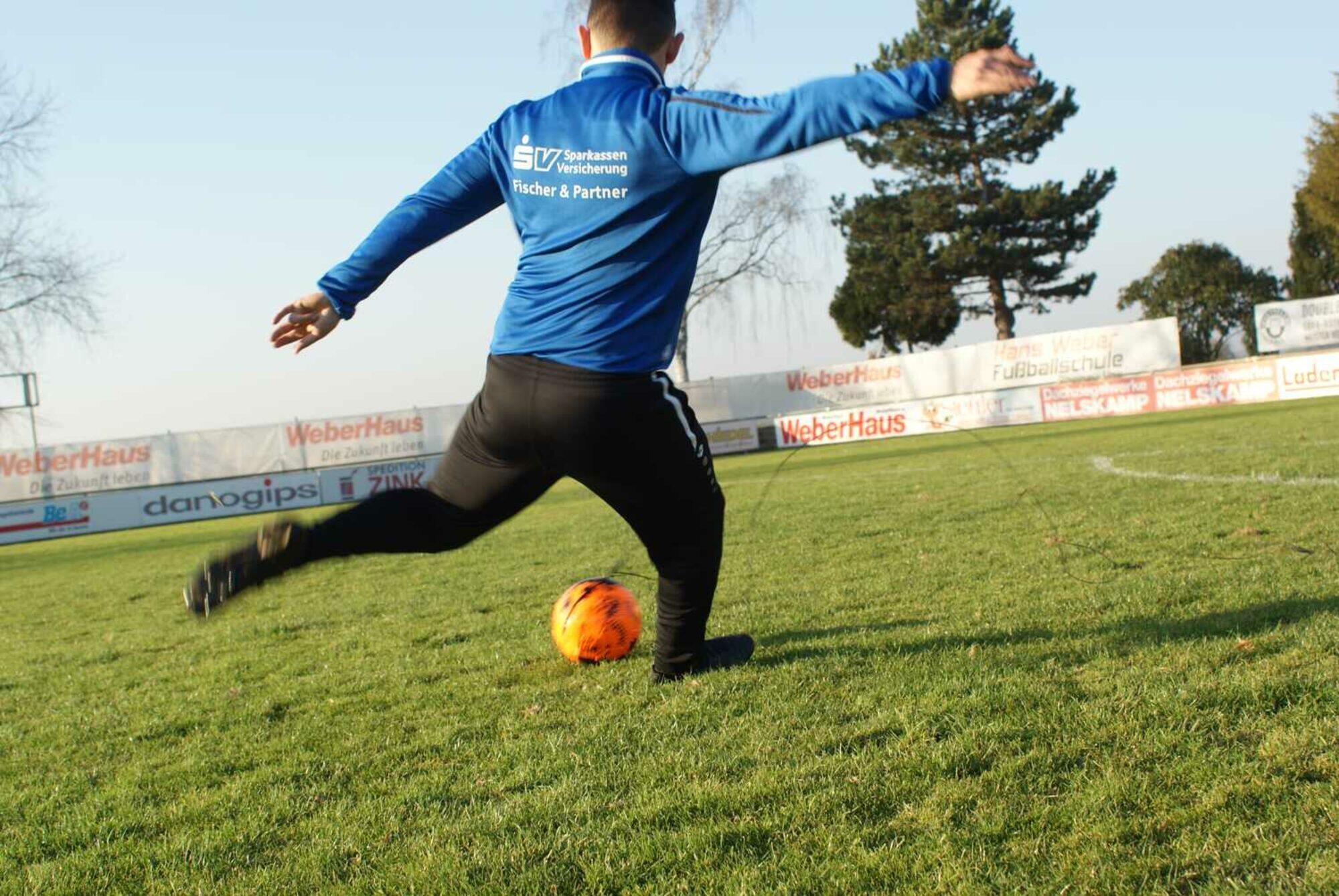 Pro return Fußball 6/7