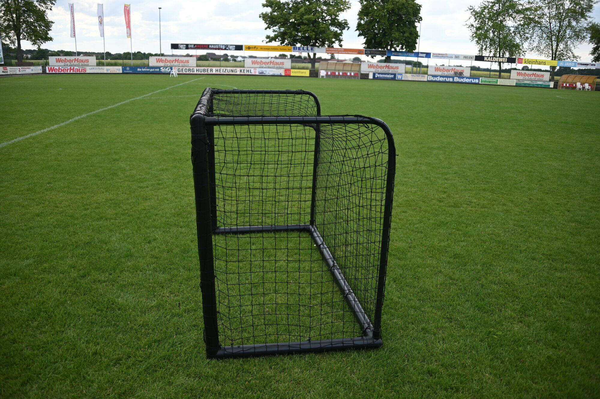 Voetbaldoel 1,8 x 1,2 m - ZWARTE EDITIE 6/7
