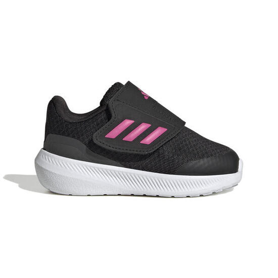 Zapatillas Adidas modelo HP5862 para bebe