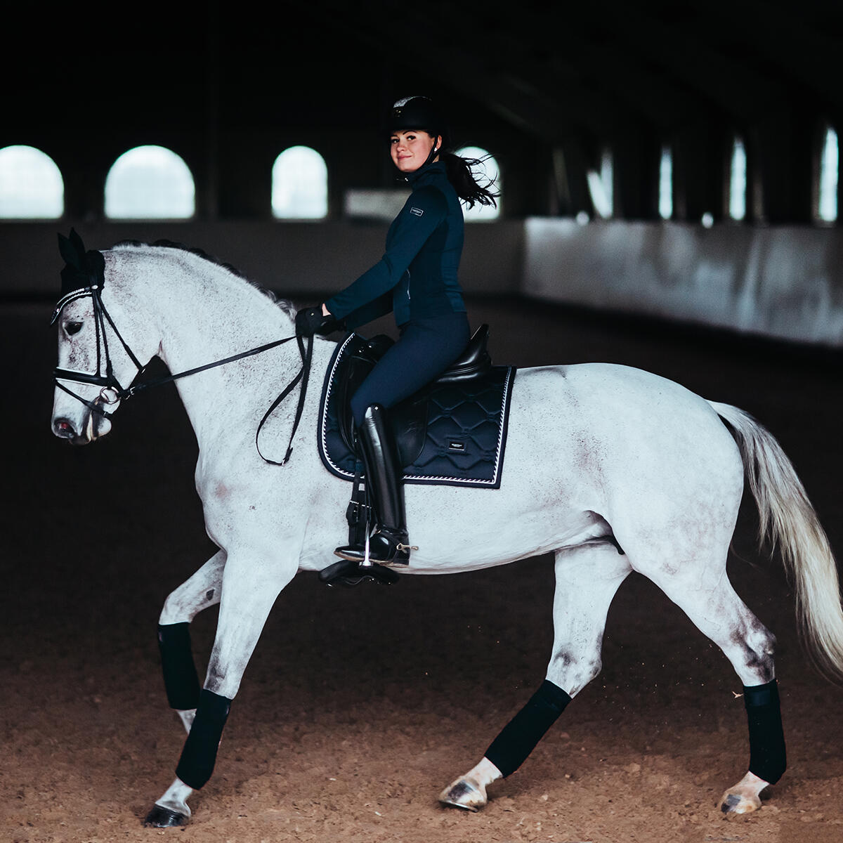 Tapis de selle MIDNIGHT BLUE DRESSAGE - Equestrian Stockholm 5/5