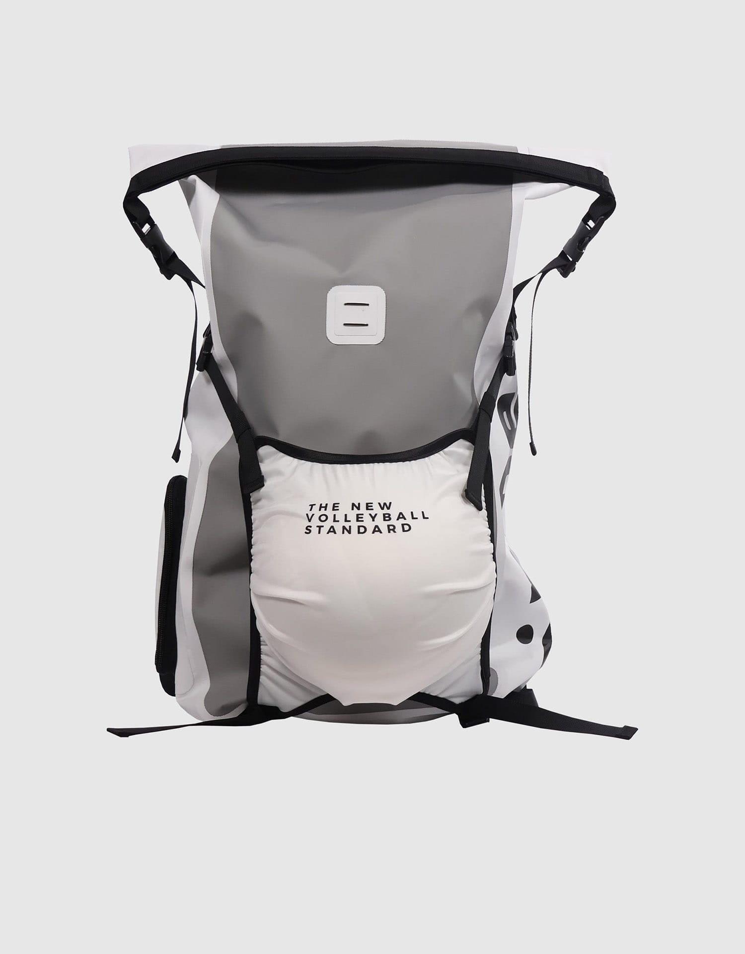 NINESQUARED Zaino sportivo impermeabile 40L unisex – “Calle 2” Grigio