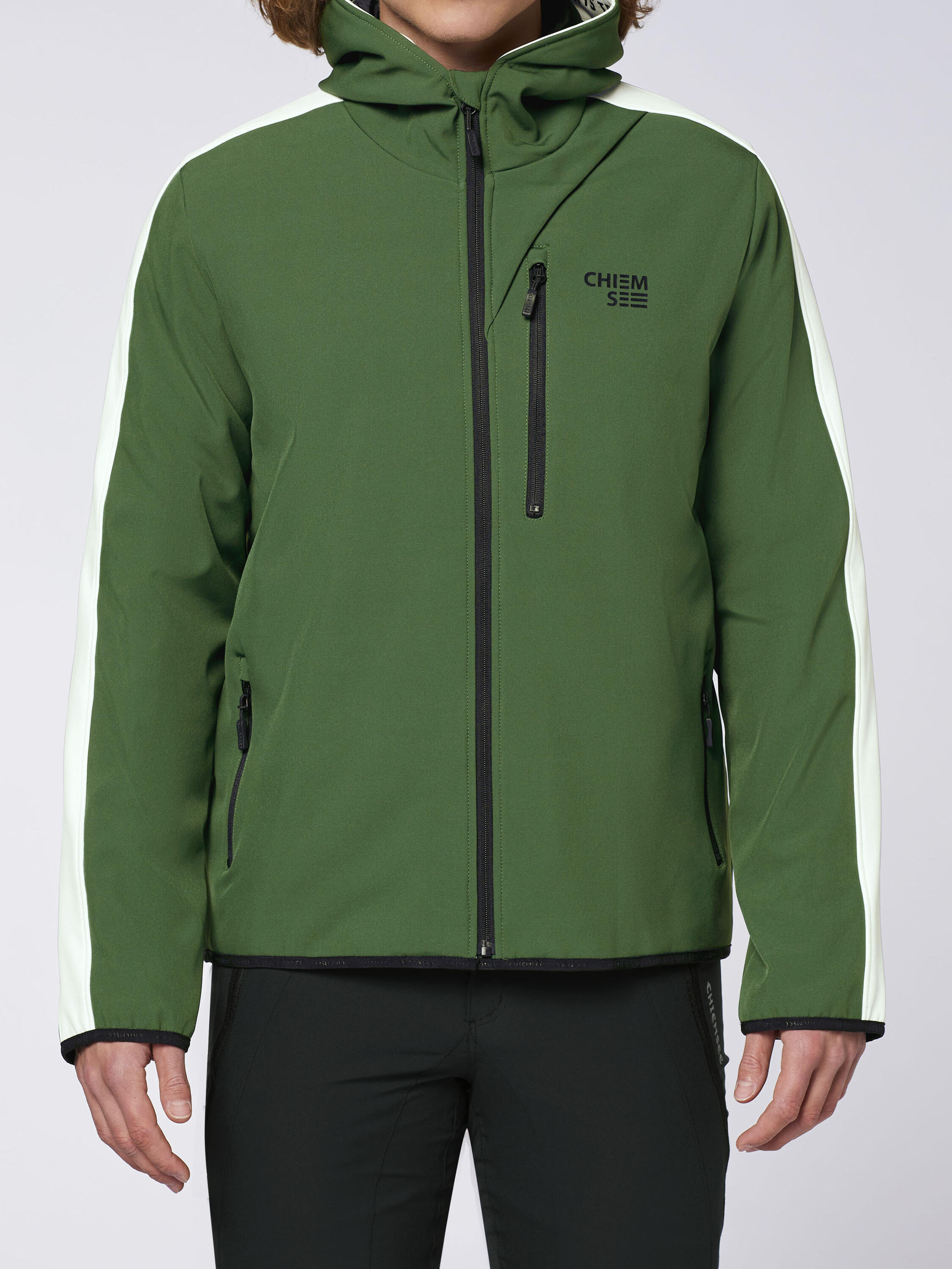 Softshell-Jacke mit Blockstreifen und Retro-Patch 7/7