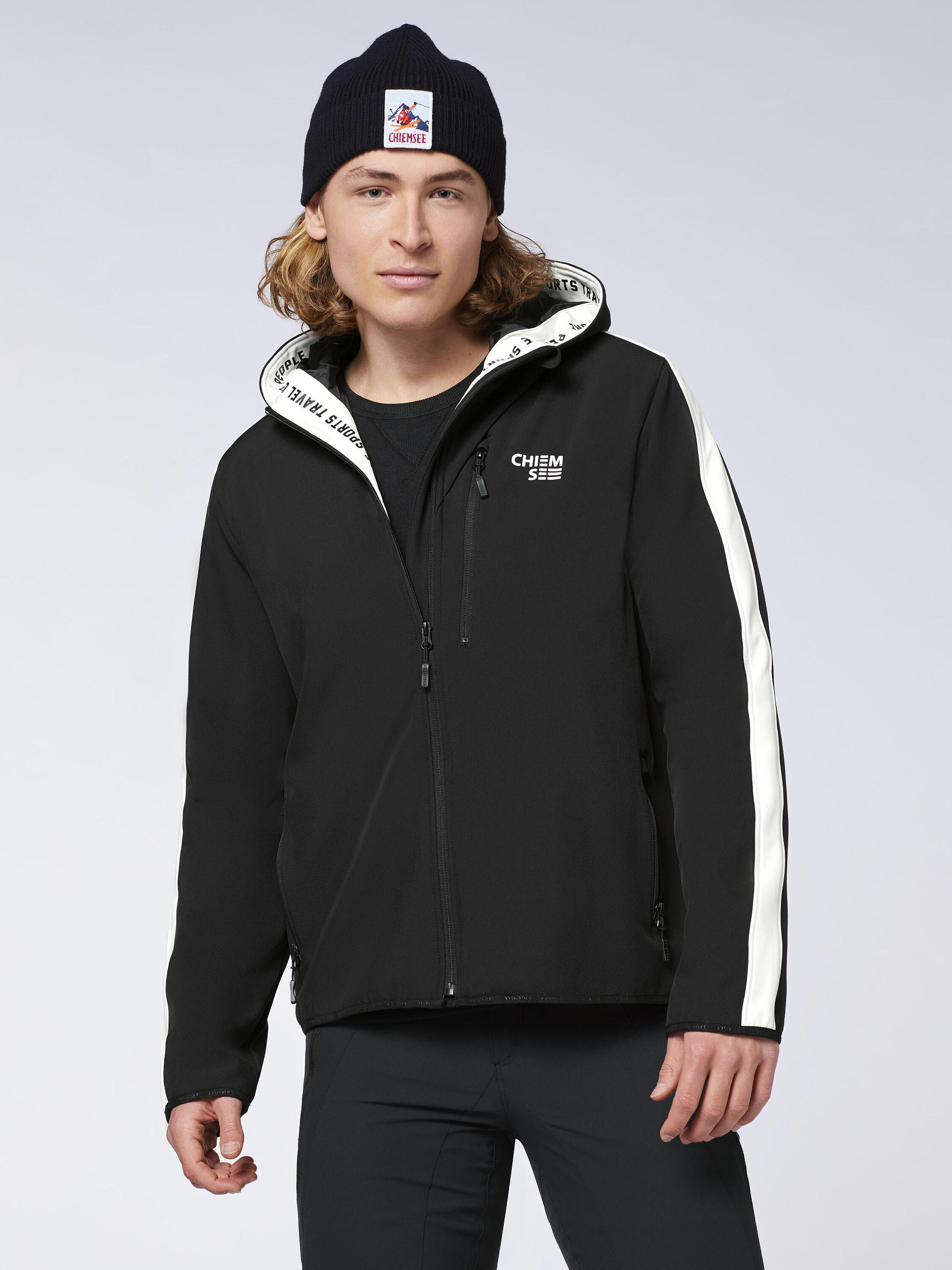 Softshell-Jacke mit Blockstreifen und Retro-Patch 3/7