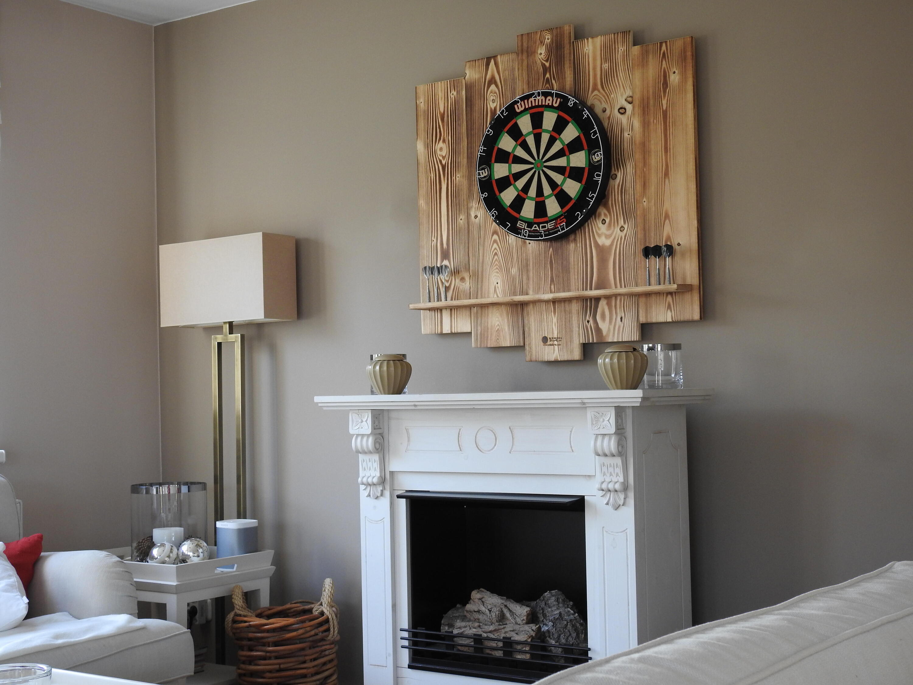 WOODEN Dartboard Surround | Premium Dart-Wandschutz | OHNE Tablet-Halter 2/5