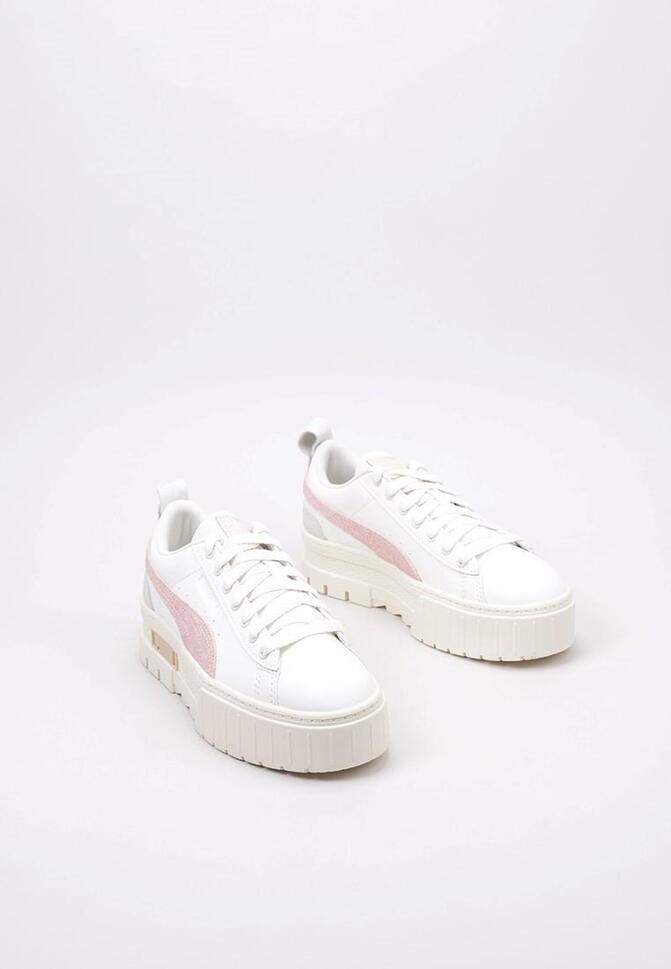 Tenisówki Puma Model Mayze Thrifted Wns Kolor Biały