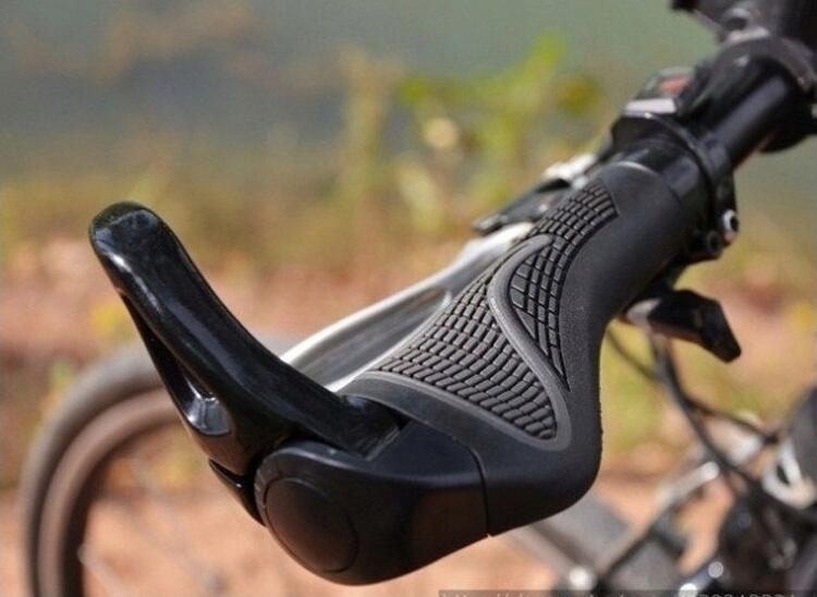 Chwyty kierownicy rowerowej z rogami Rockbros BT1008B 4/5