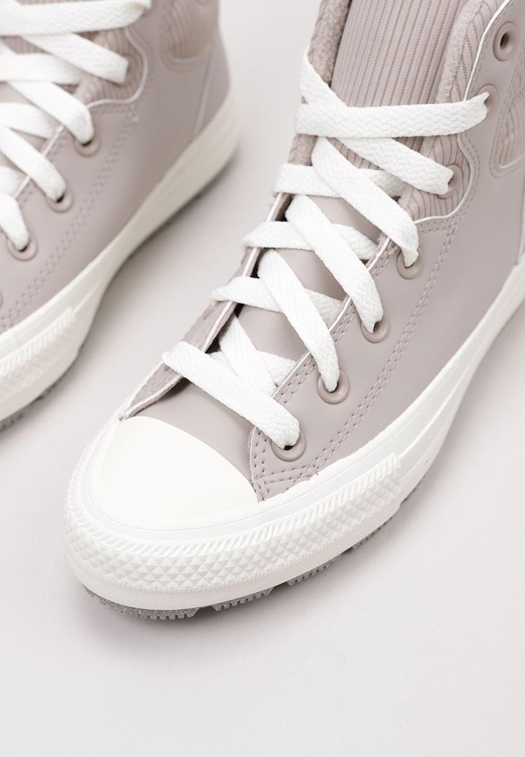 Schoen Converse model A04649C voor unisex 3/5