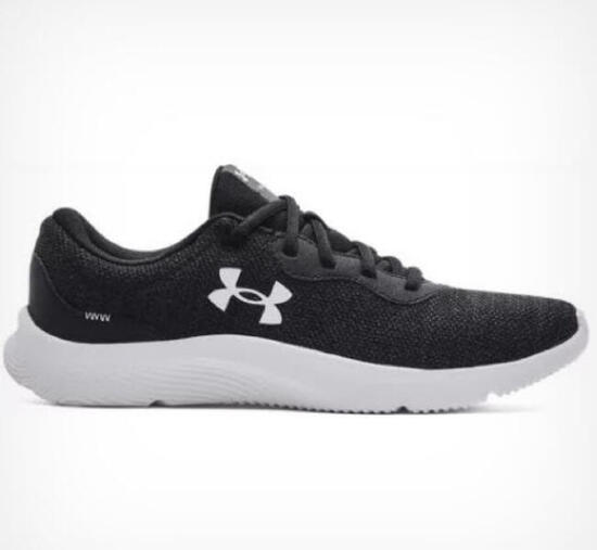 Chaussures universel hommes Under Armour Mojo 2
