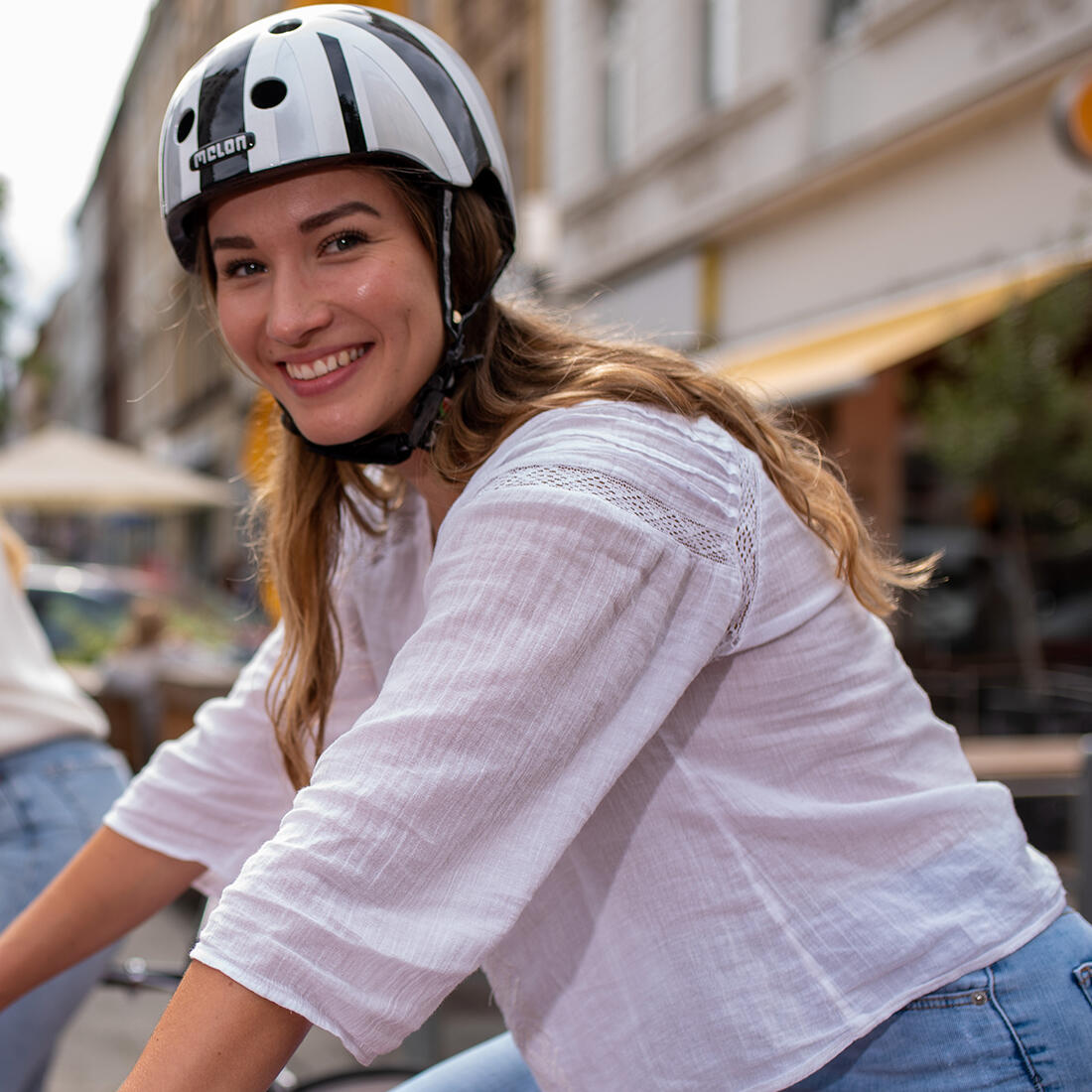 Melon  Union Jack Plain helmet