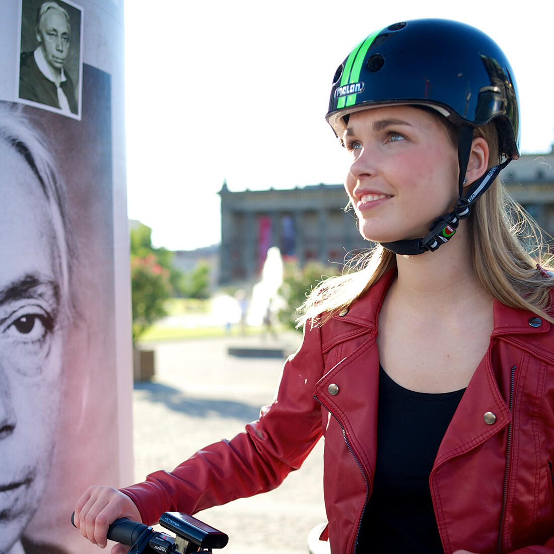 Melon  Straight helmet green black