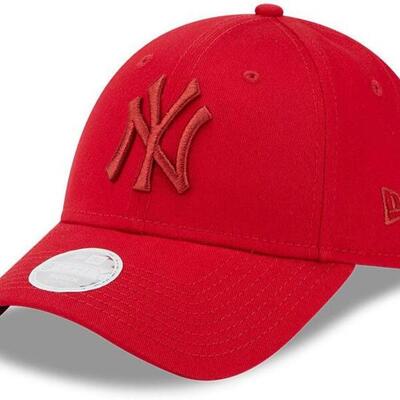 New york yankees essential cap 2023
