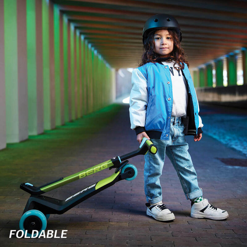 BERG Nexo Kinderroller faltbar lime + LED-deck + Lichter