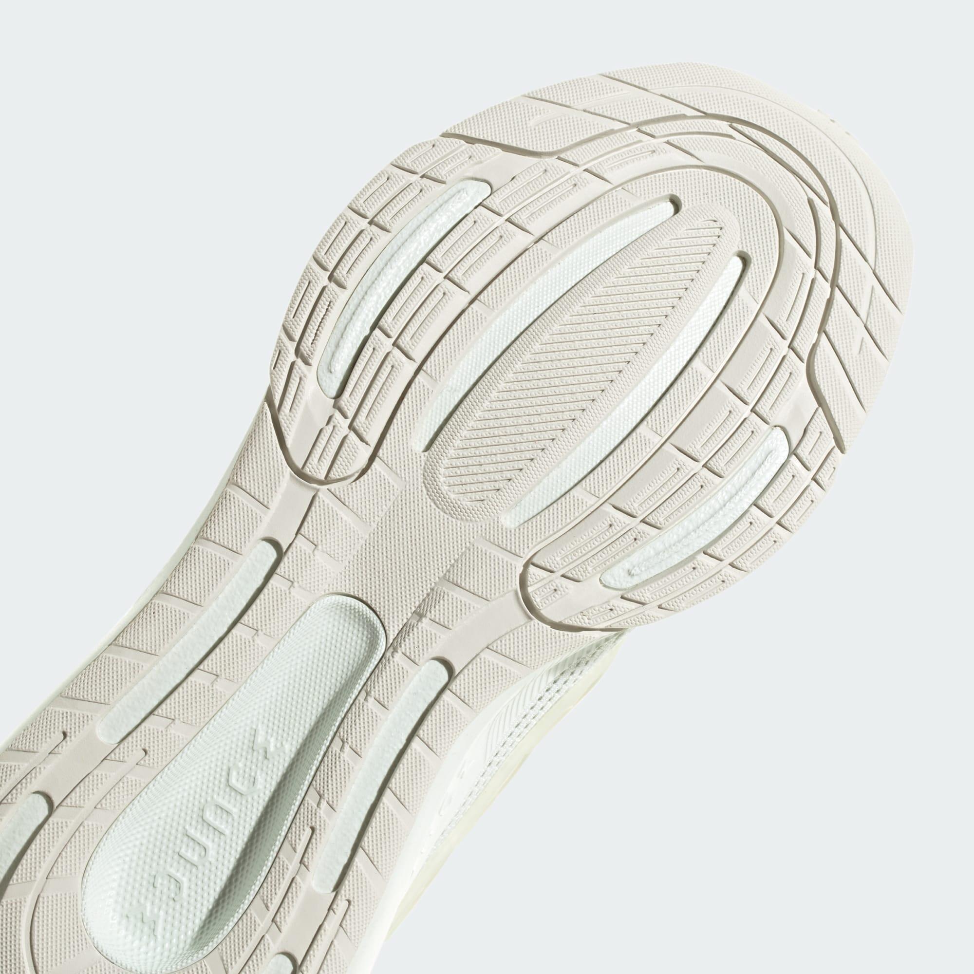 Chaussure Ultrabounce 6/7