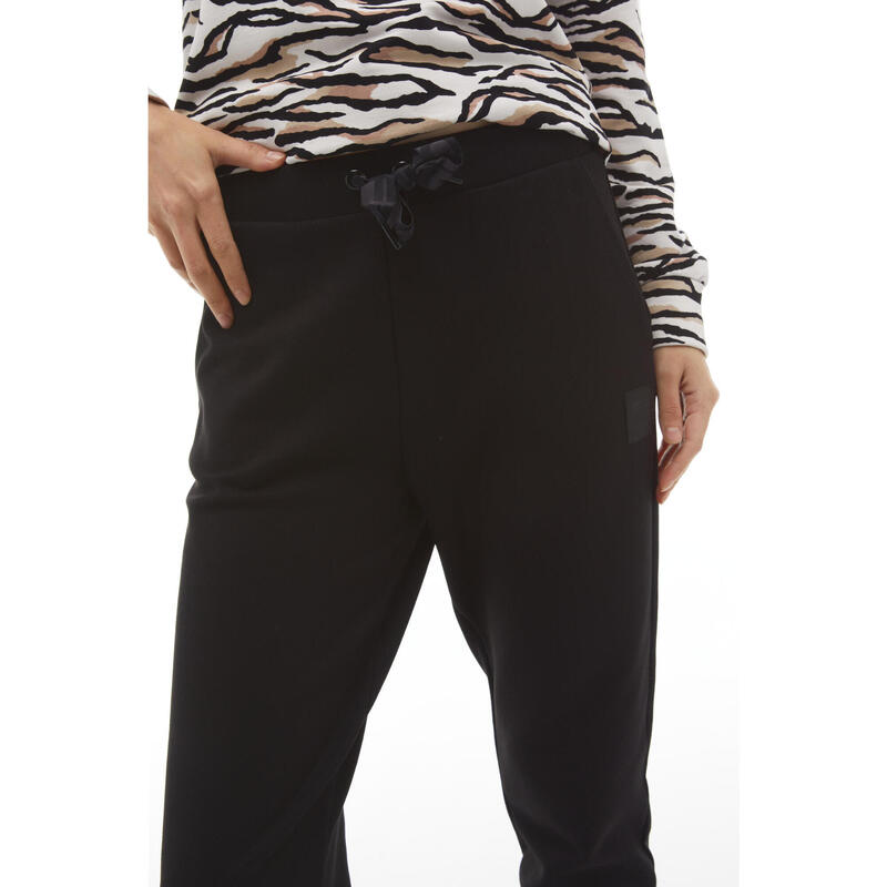 Pantaloni vestibilità slim in jersey punto milano