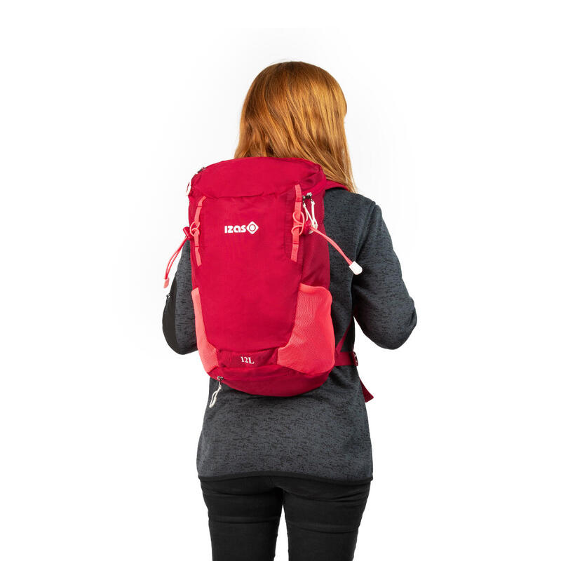 Mochila de trekking e caminhadas Izas Novax S, multibolsos, capacidade 12L