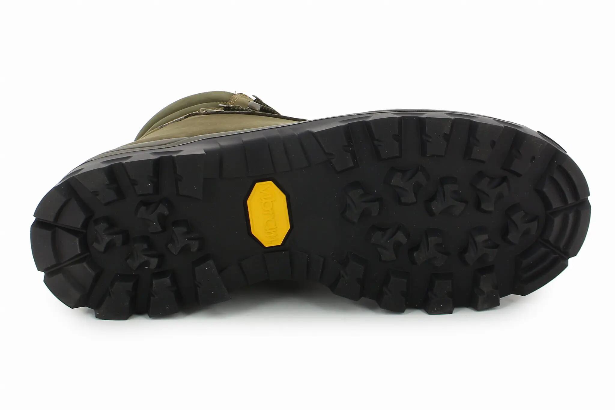 Botas de Caza y Trekking Impermeables para Hombre Chiruca Canada 01 Gore-Tex 6/7