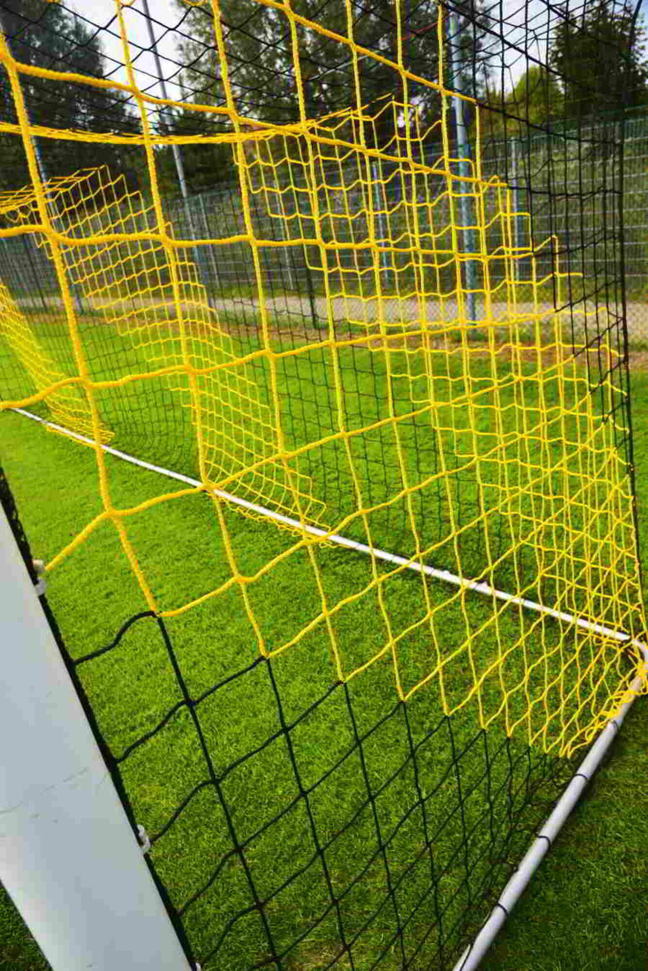 Voetbalnet 3x2x0,5x1,2m - geel/zwart 3/3