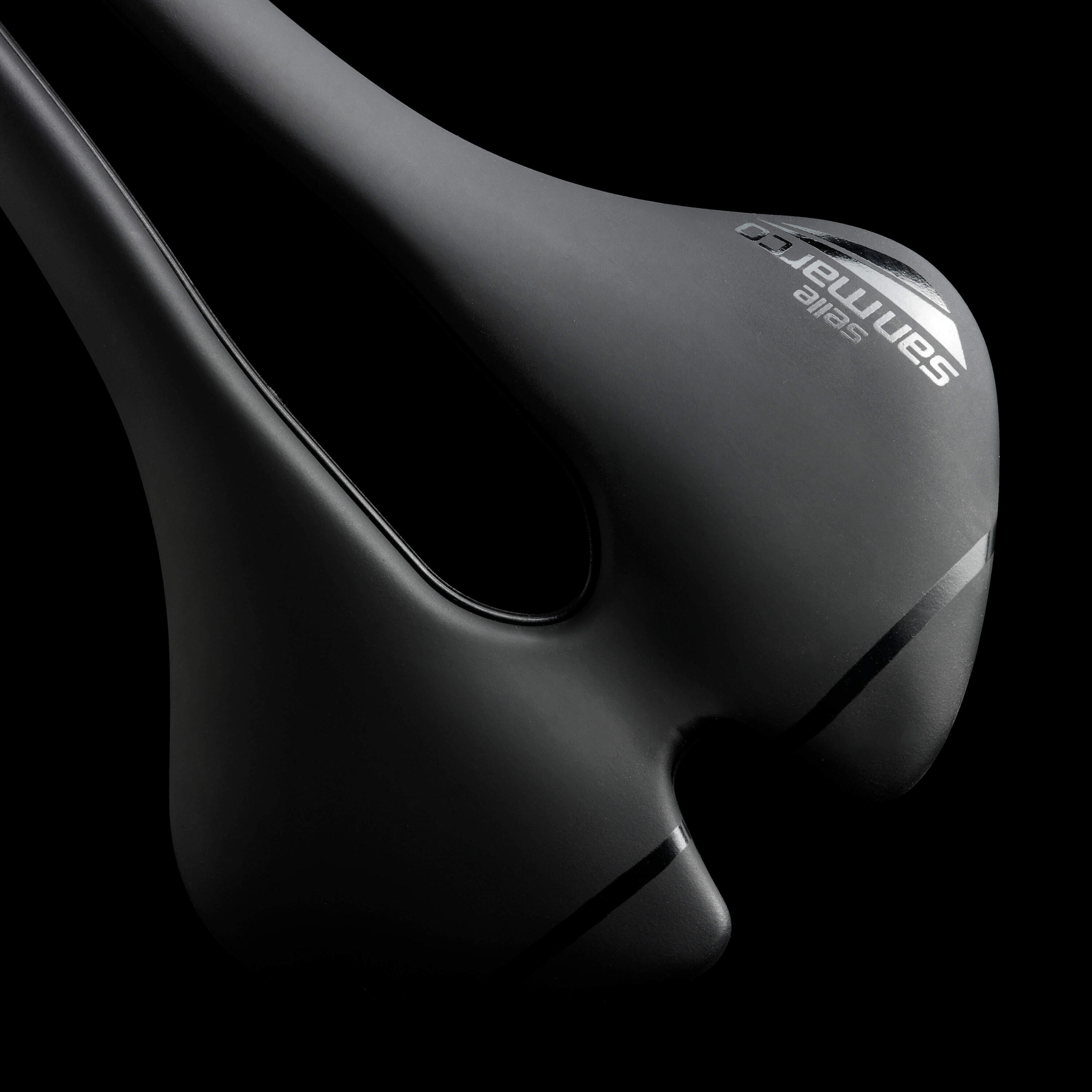 Aspide Short Open-Fit Sport Saddle Mens Road Black/Black Wide (L3) 2/3