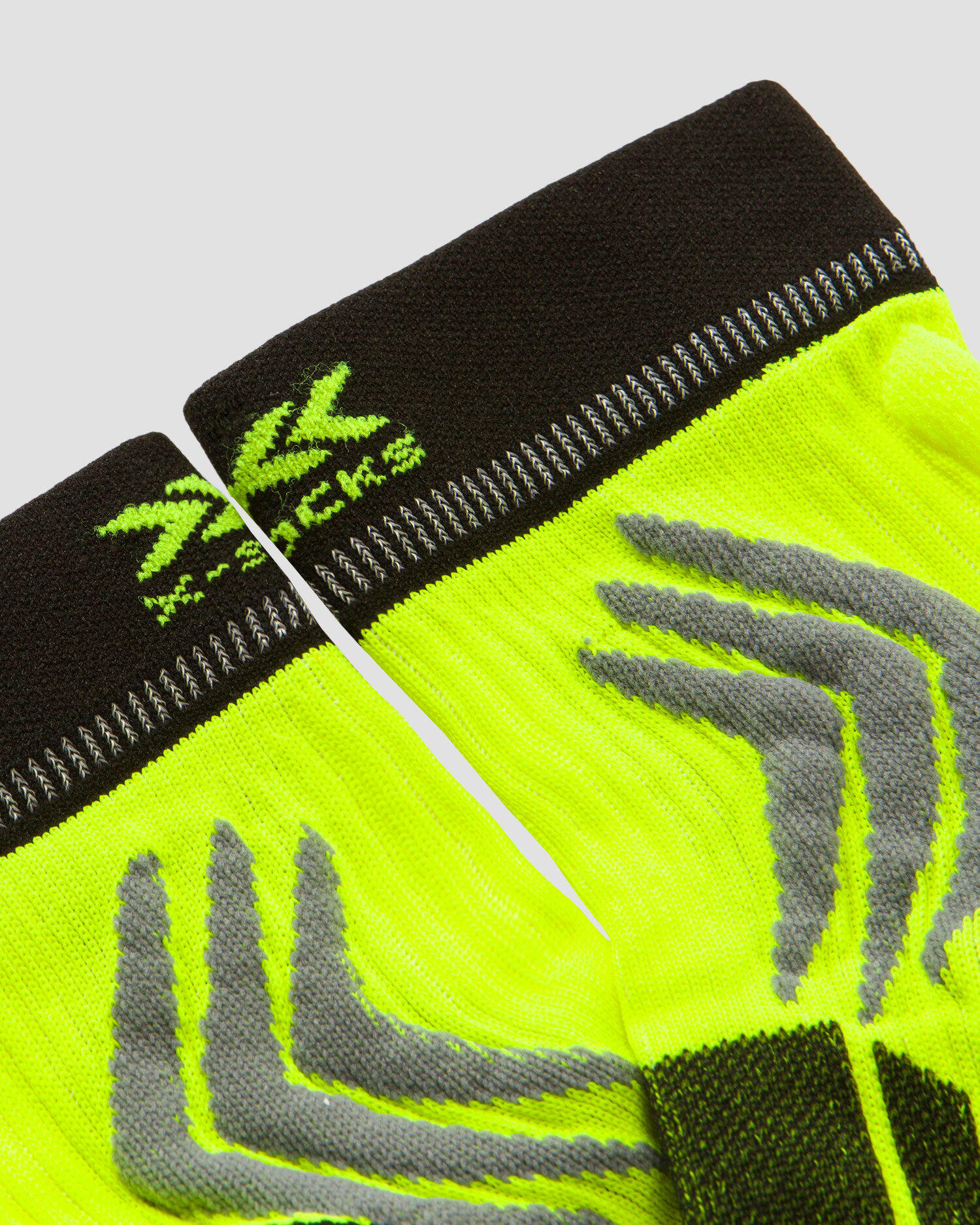 Skarpety rowerowe X-Socks Hero UL 4.0 czarne 4/4