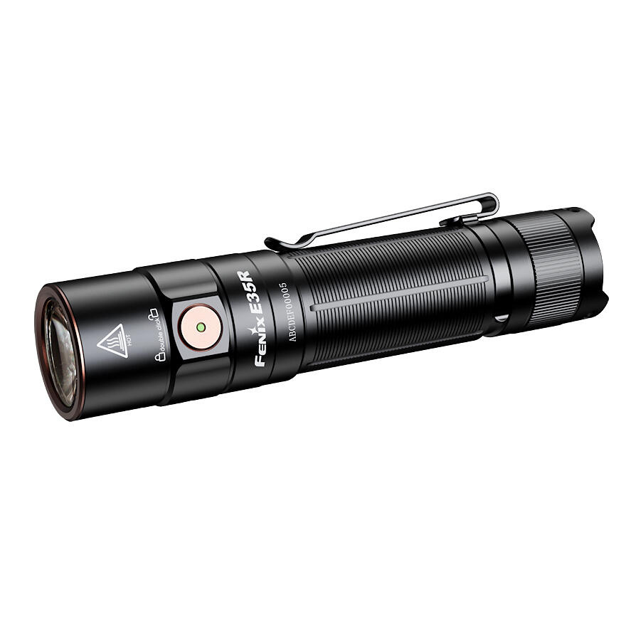 E35R 3100 Lumen Rechargeable Torch With Magnetic Tail 1/6
