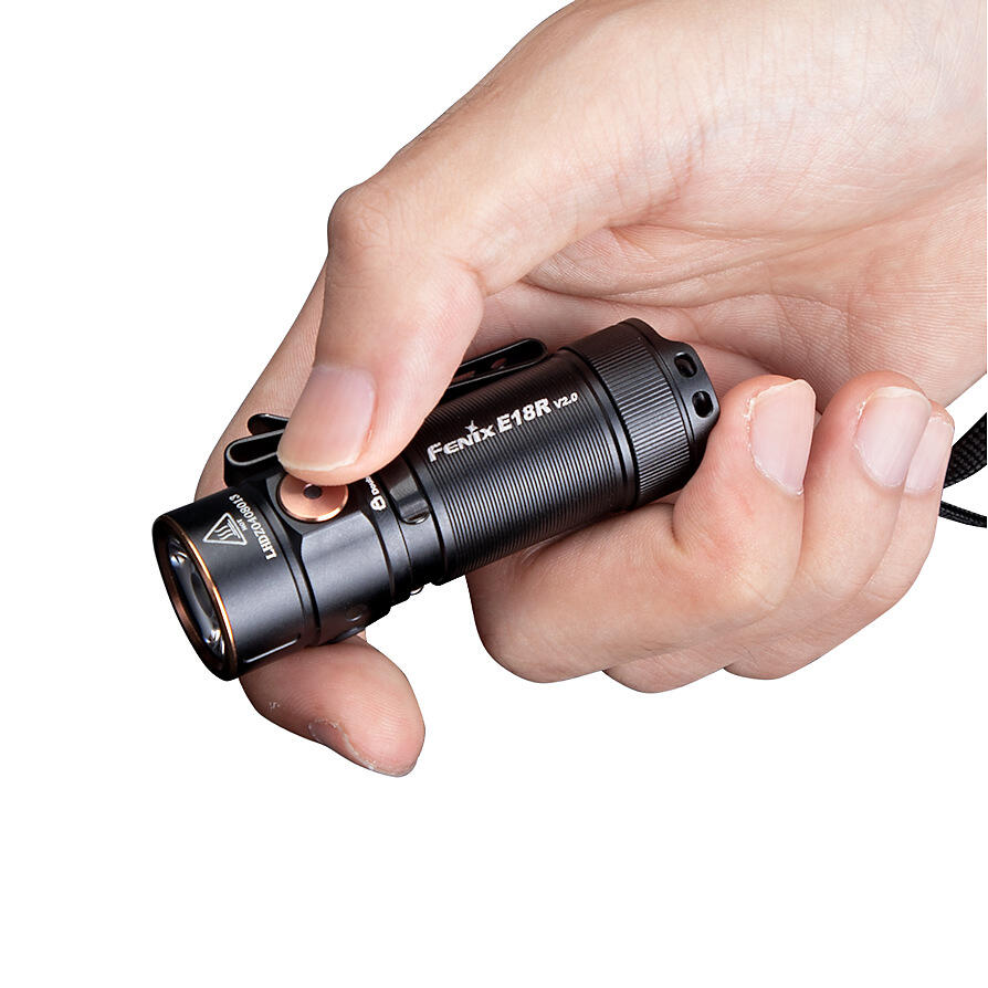 E18R V2.0 1200 Lumen Rechargeable Compact Torch 2/7