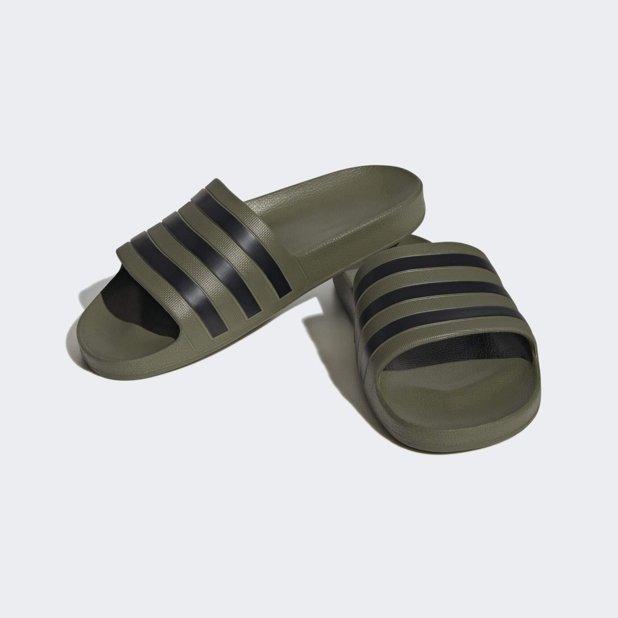 Adilette Aqua Slides 5/7